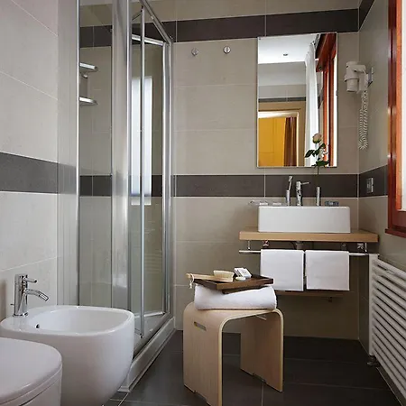 Hotel Paris 3*